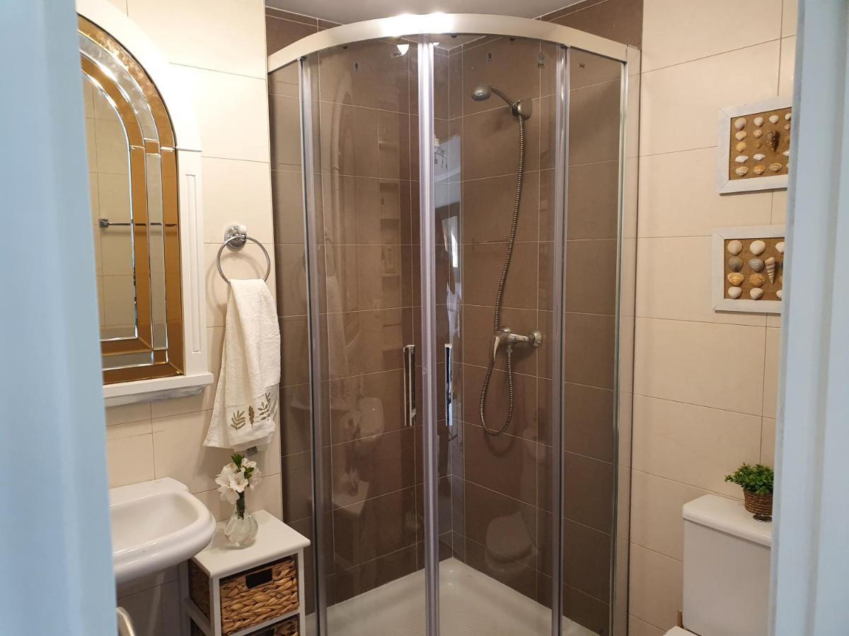 Apartamento Con Piscina En Boiro - Cabo De Cruz Luaran gambar