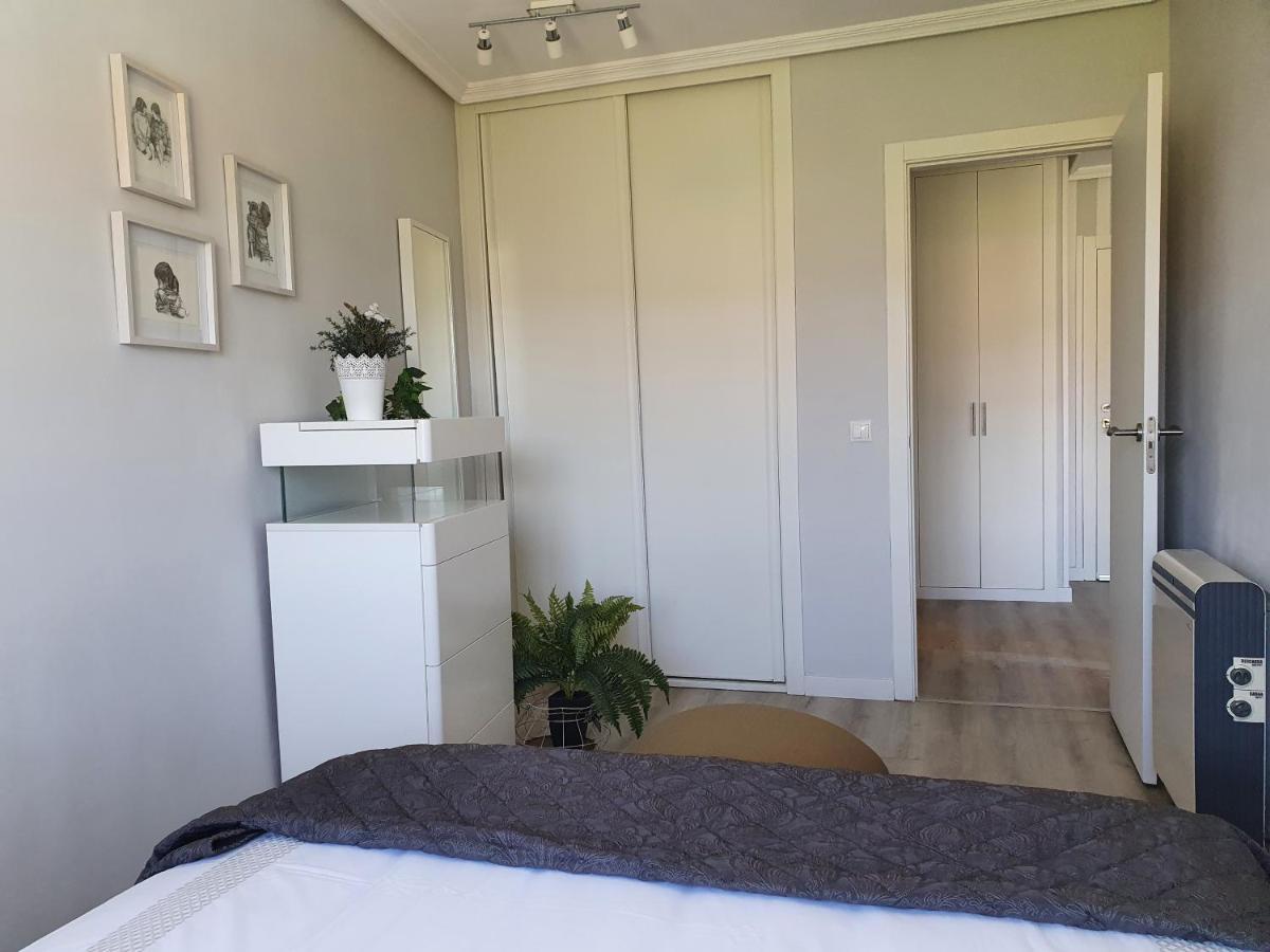 Apartamento Con Piscina En Boiro - Cabo De Cruz Luaran gambar