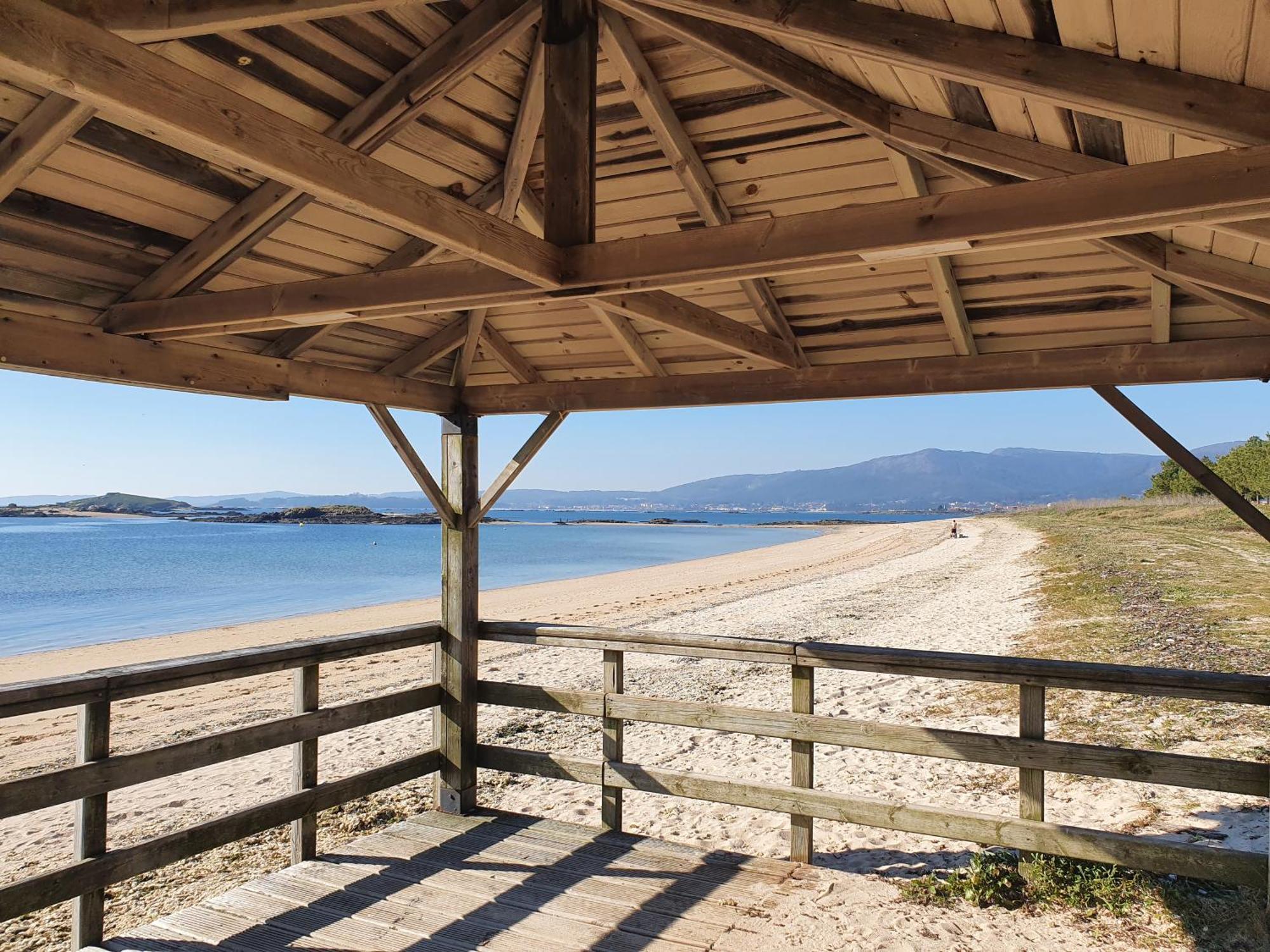 Apartamento Con Piscina En Boiro - Cabo De Cruz Luaran gambar